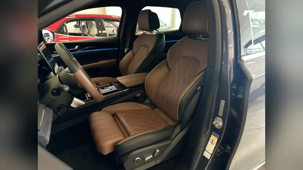 BYD Tang - Imagem 17