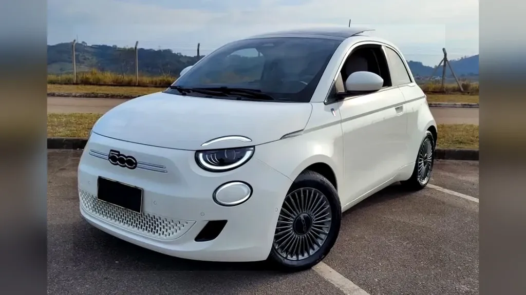 Fiat 500e - Imagem 2