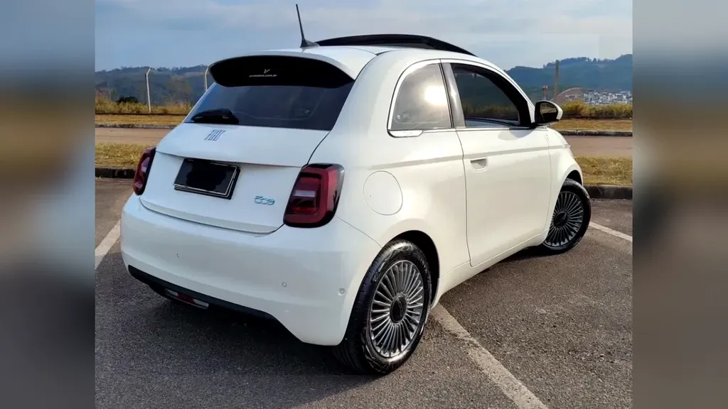 Fiat 500e - Imagem 5