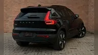 Volvo EX40 - Miniatura 4