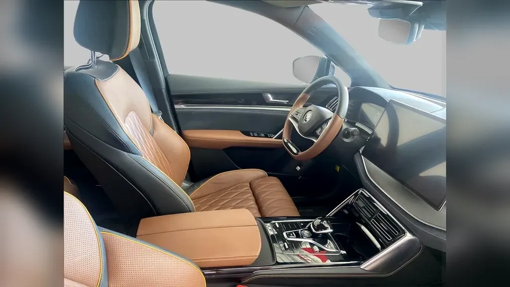 BYD Tang - Imagem 11