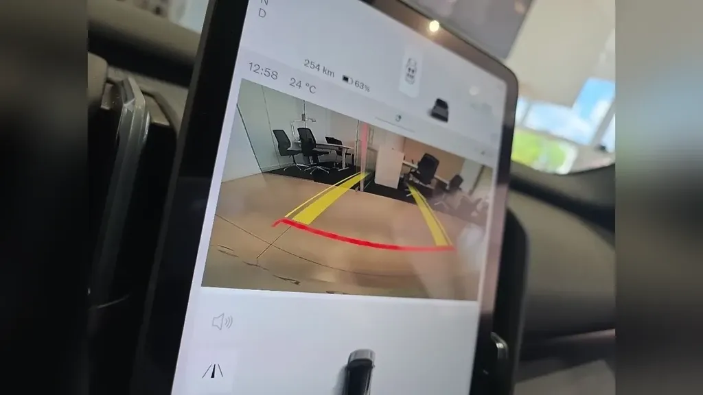 Volvo EX30 - Imagem 15