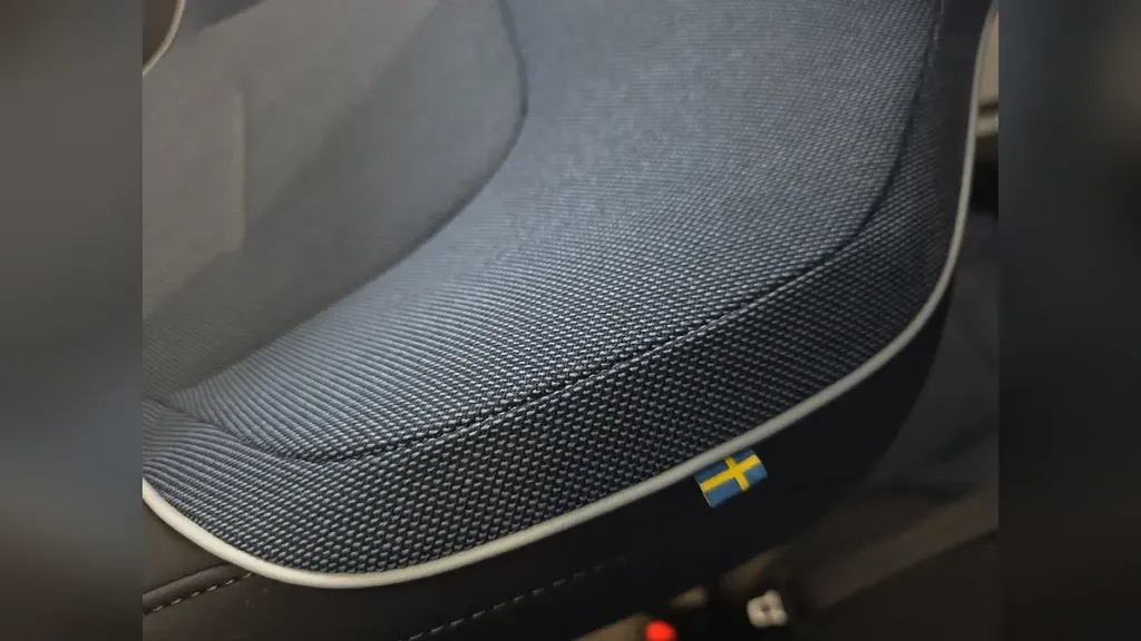 Volvo EX30 - Imagem 16