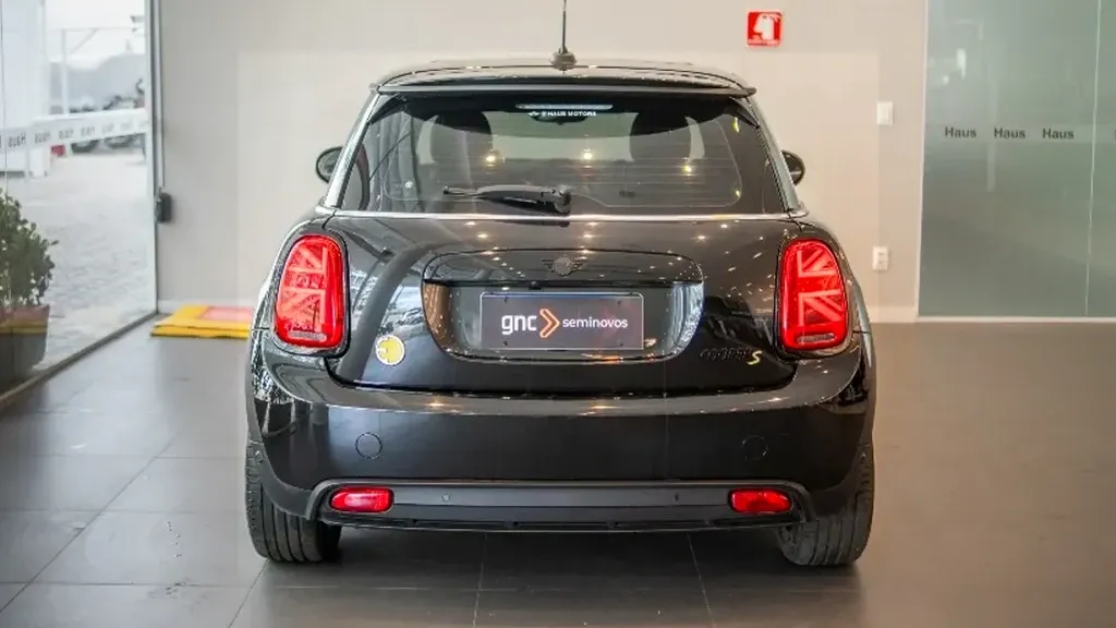 Mini Cooper SE - Imagem 9