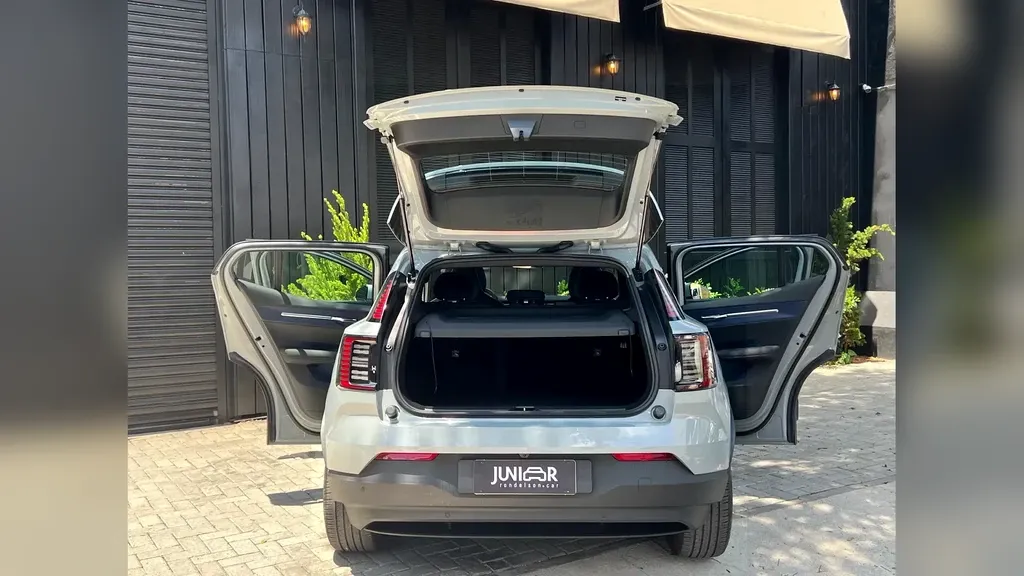 Volvo EX30 - Imagem 9