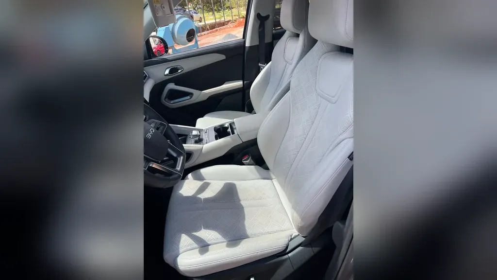 BYD Yuan Pro - Imagem 13