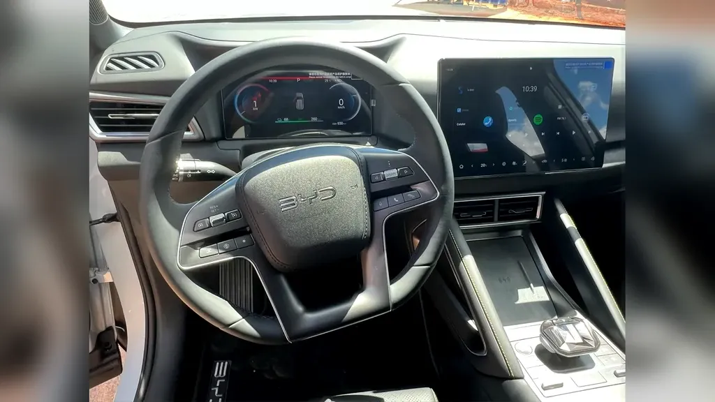 BYD Yuan Pro - Imagem 16