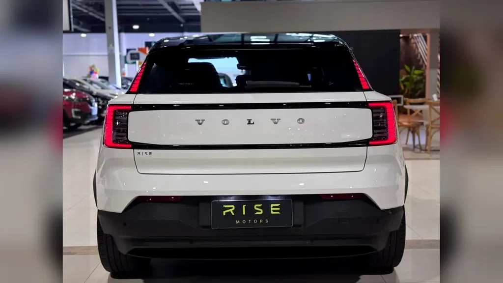 Volvo EX30 - Imagem 9