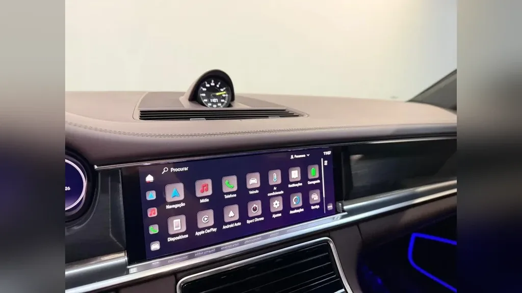 Porsche Panamera 4 E-hybrid - Imagem 10