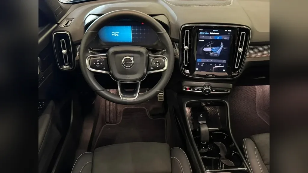 Volvo XC40 - Imagem 8