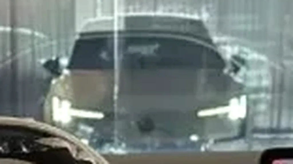 Volvo EX30 - Imagem 8