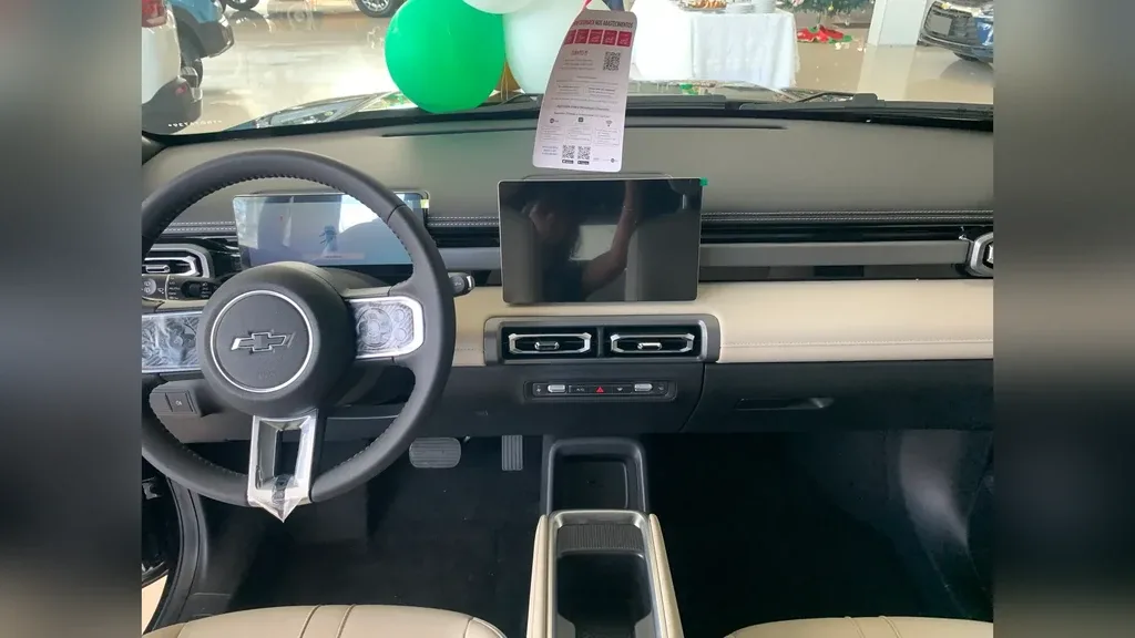 Chevrolet Spark Euv - Imagem 18