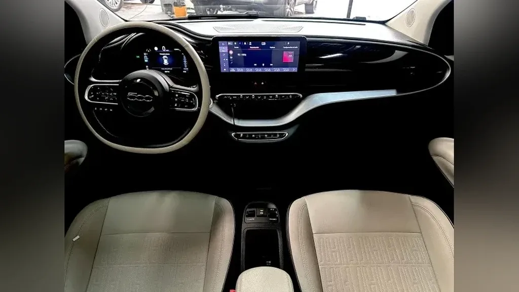 Fiat 500e - Imagem 7