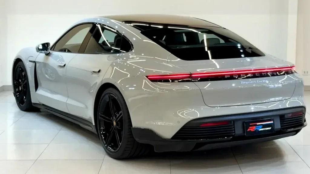 Porsche Taycan - Imagem 5