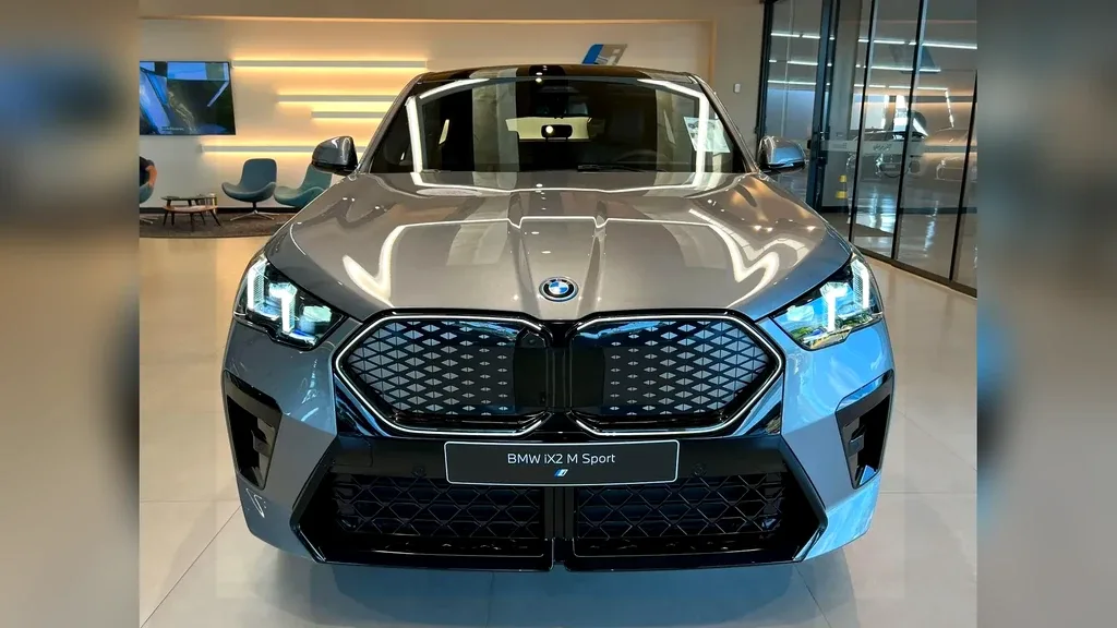 BMW IX2 - Imagem 3