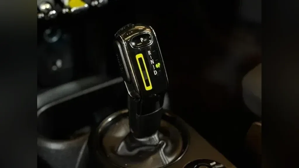 Mini Cooper SE - Imagem 20