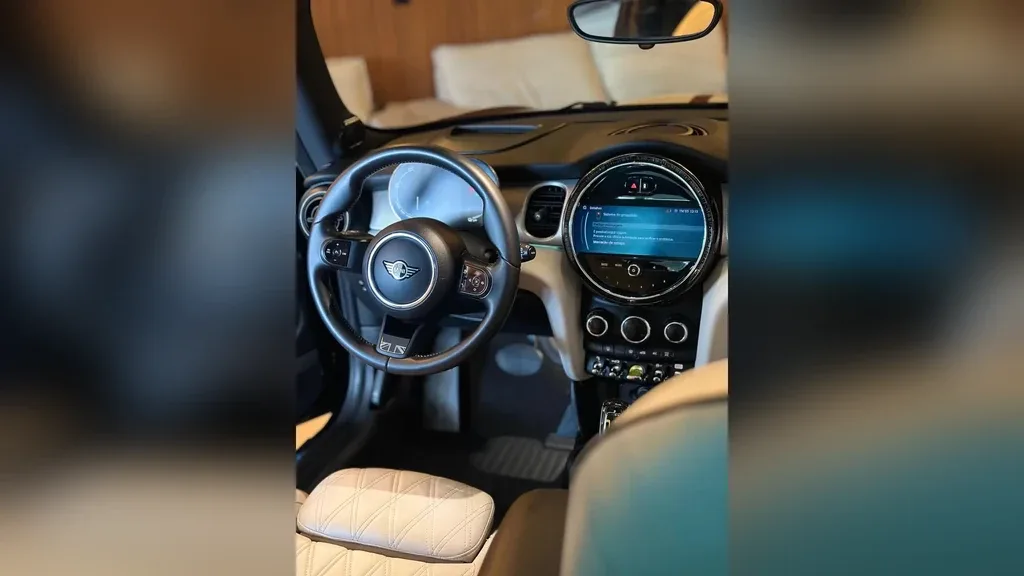 Mini Cooper SE - Imagem 8
