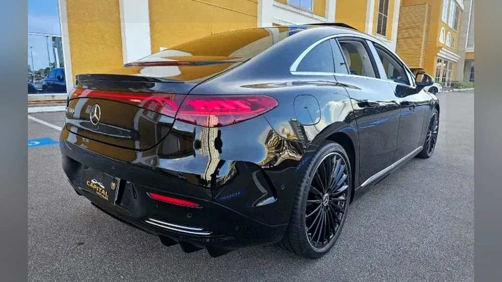 Mercedes Eqe 300 - Imagem 4