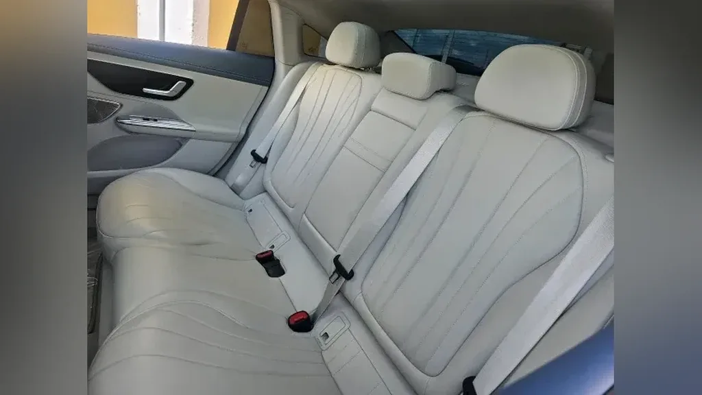 Mercedes Eqe 300 - Imagem 8