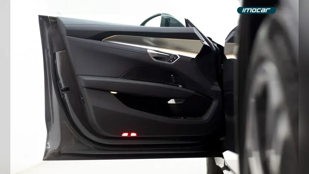 Audi E-tron  GT - Imagem 11