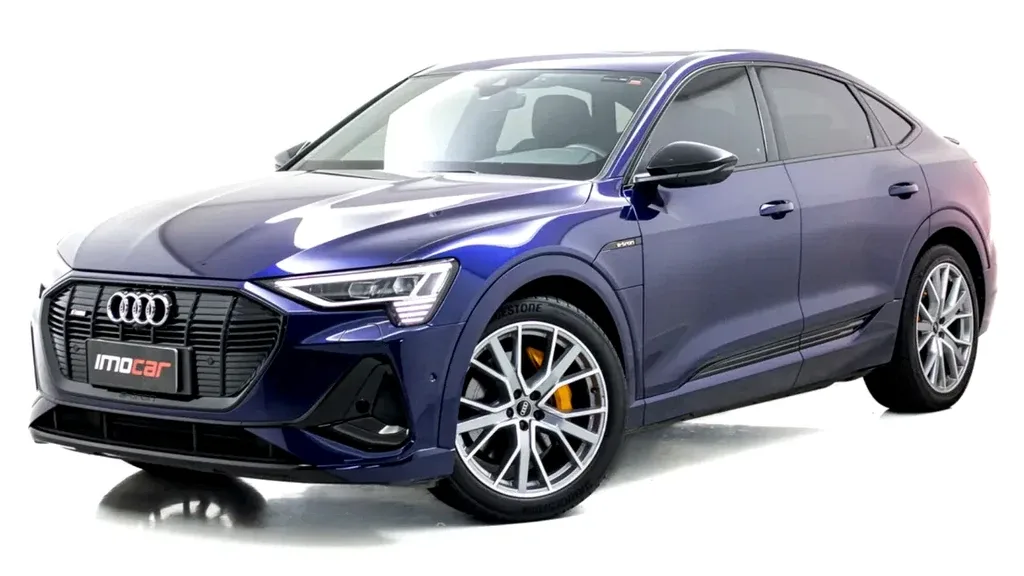 Foto de um audi e-tron