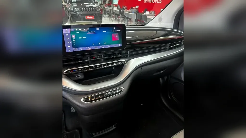 Fiat 500e - Imagem 8