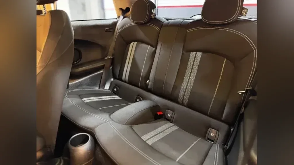 Mini Cooper SE - Imagem 9