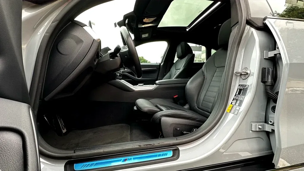 BMW I4 Edrive35 - Imagem 12