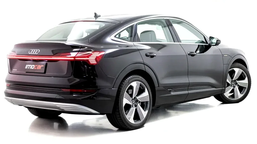 Audi E-tron Sportback - Imagem 6