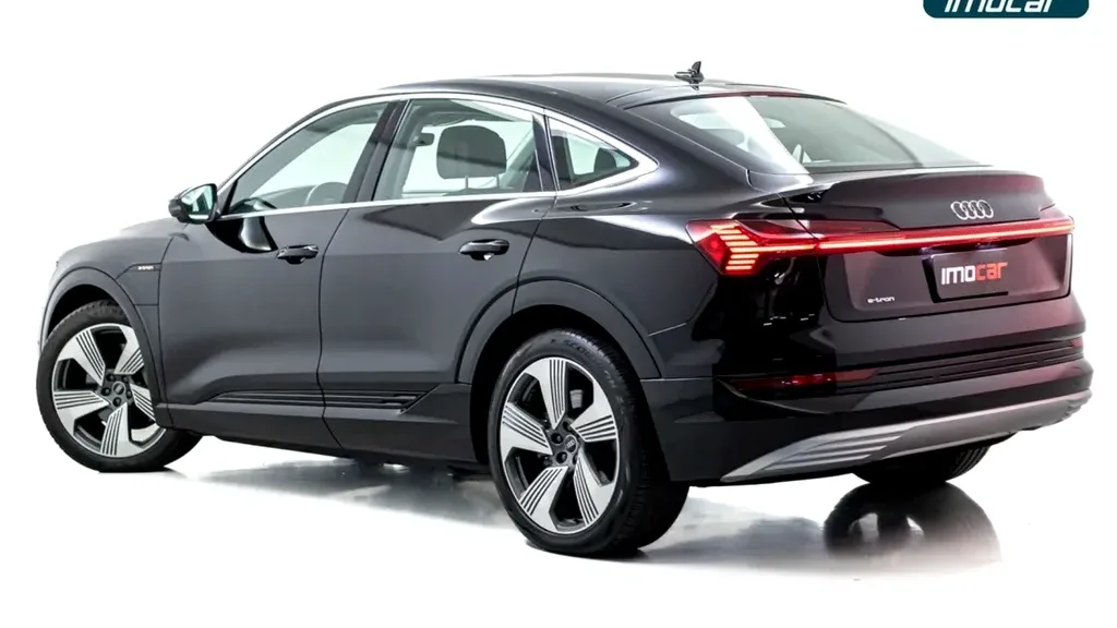 Audi E-tron Sportback - Imagem 8