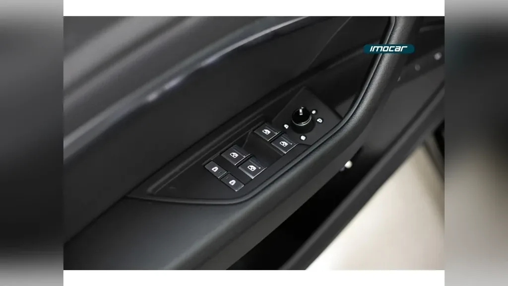 Audi E-tron Sportback - Imagem 12