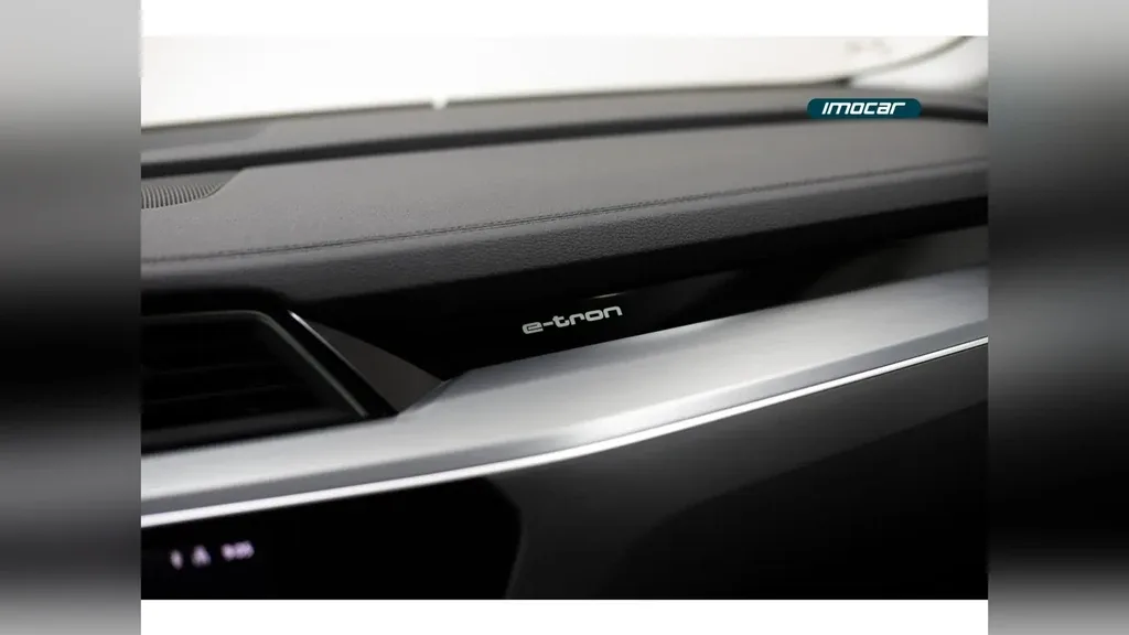 Audi E-tron Sportback - Imagem 17