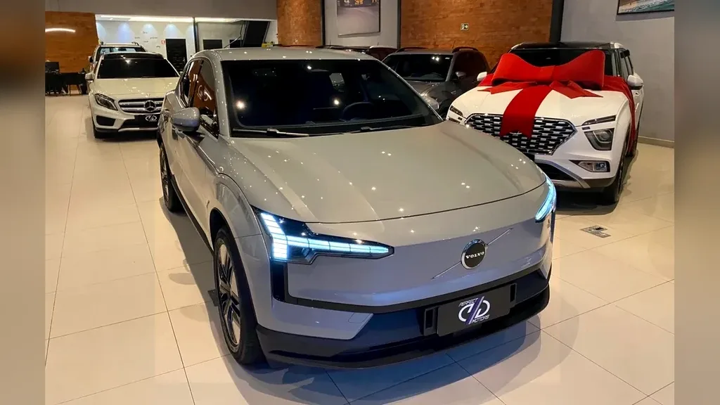 Foto de um volvo ex30