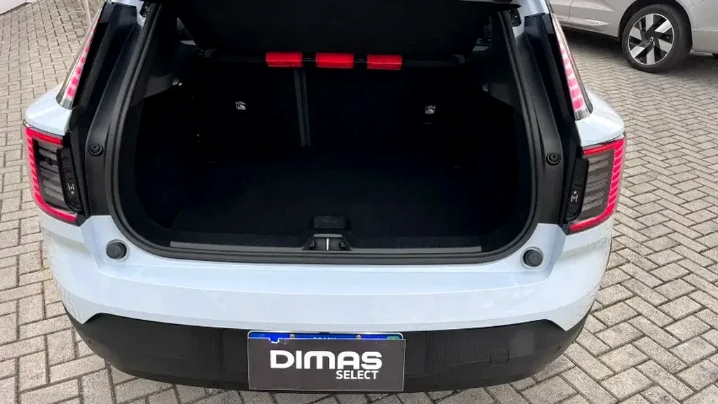 Volvo EX30 - Imagem 7