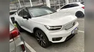 Volvo XC40 Recharge - Miniatura 1