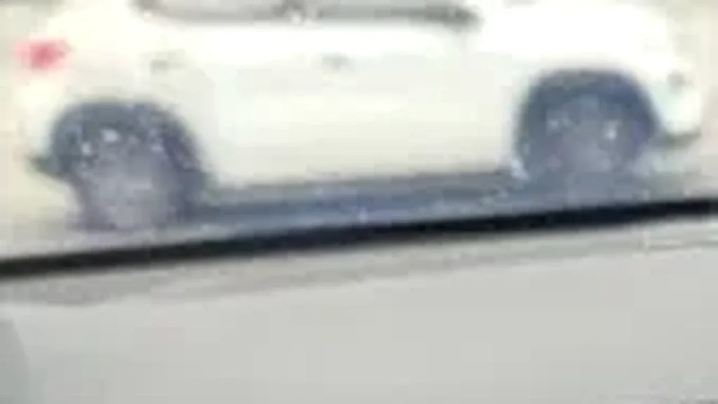 Volvo XC40 Recharge - Imagem 5