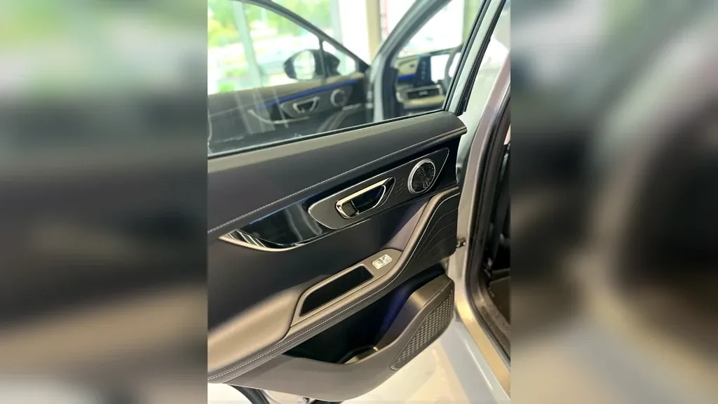 Omoda E5 - Imagem 16