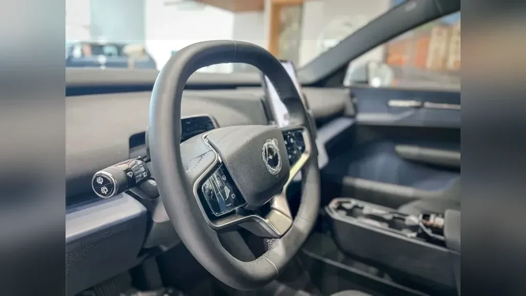 Volvo EX30 - Imagem 6