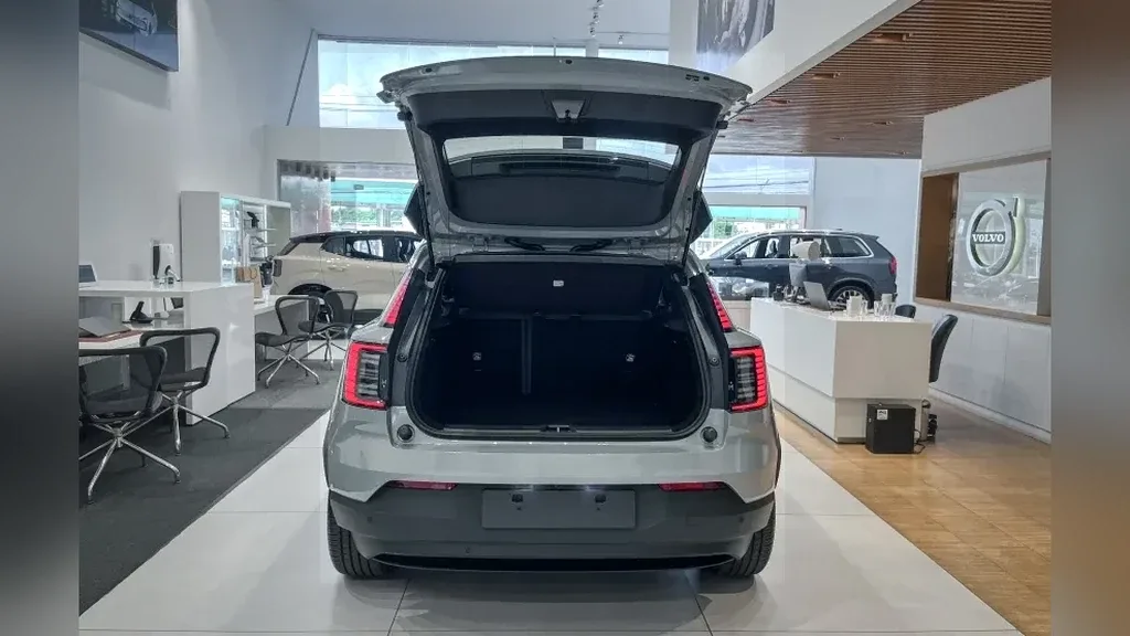 Volvo EX30 - Imagem 15