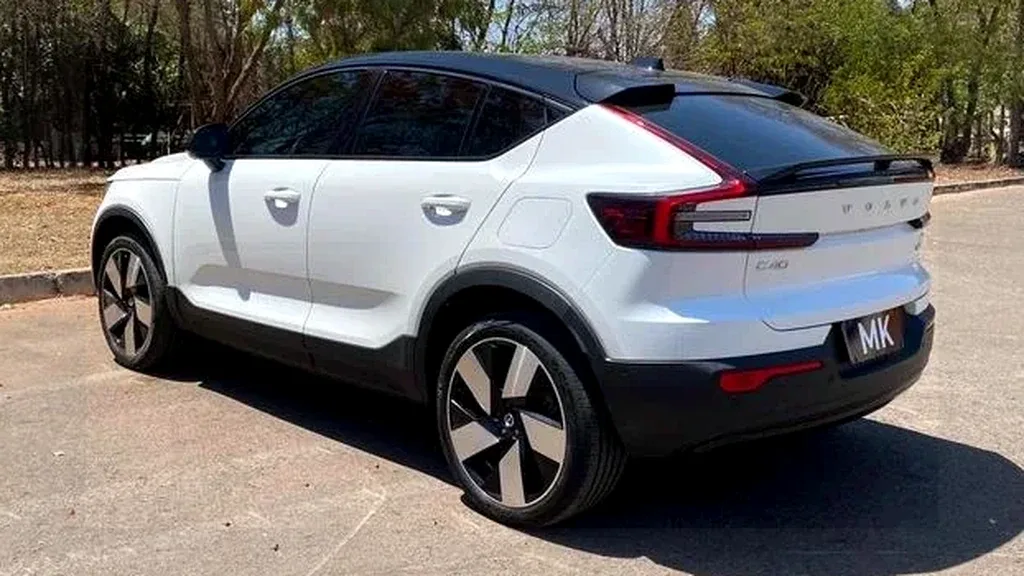 Volvo C40 Recharge - Imagem 5