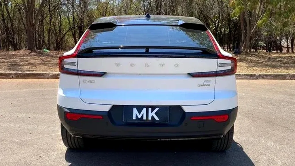 Volvo C40 Recharge - Imagem 6