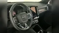 Volvo XC40 Recharge - Miniatura 8