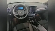 Volvo XC40 Recharge - Miniatura 12