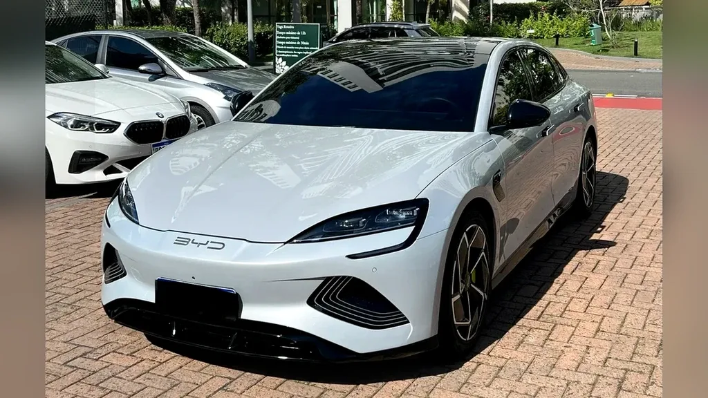 BYD Seal - Imagem 13