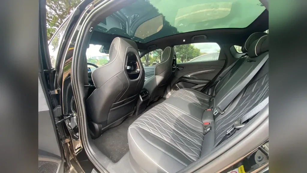 BYD Seal - Imagem 12