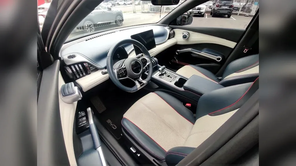 BYD Yuan Plus - Imagem 16