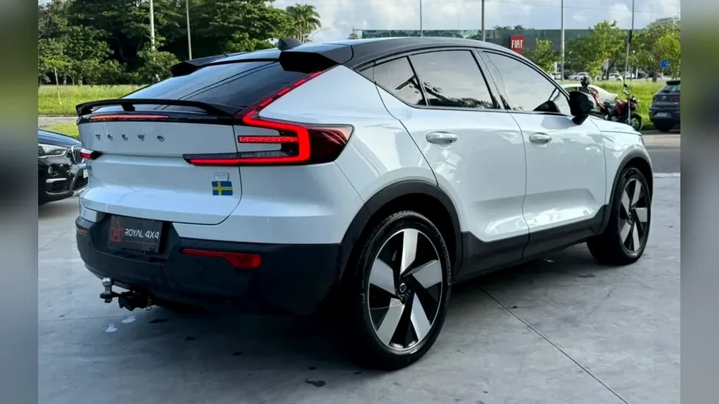 Volvo C40 Recharge - Imagem 5