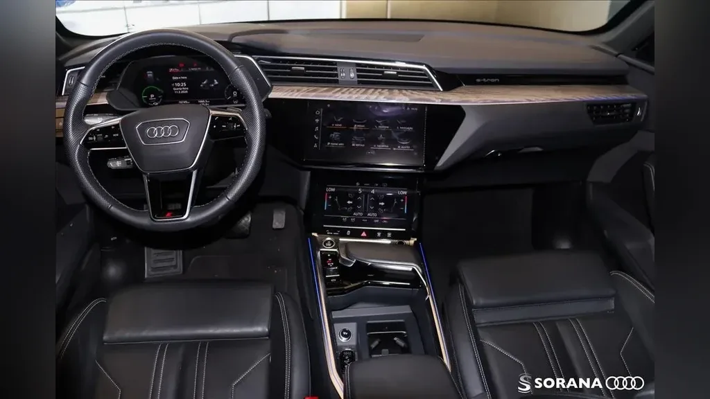 Audi E-tron Sportback - Imagem 12