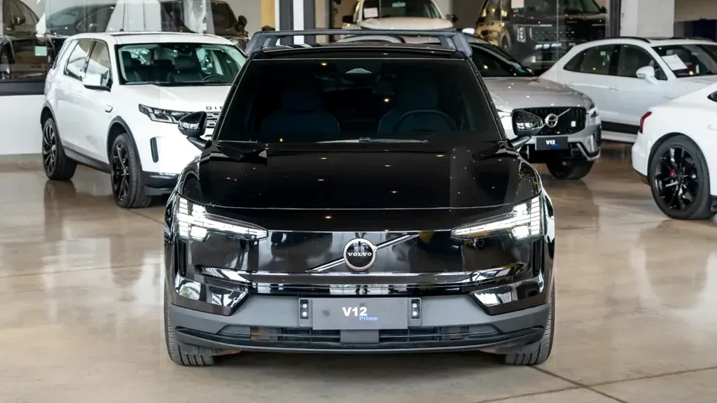 Volvo EX30 - Imagem 3