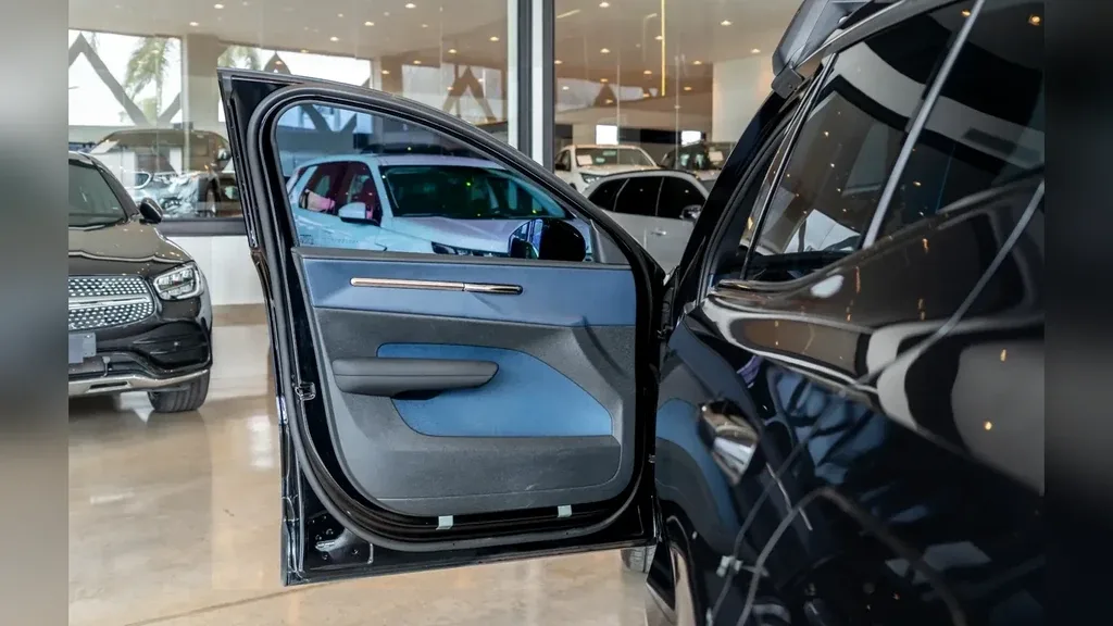 Volvo EX30 - Imagem 14